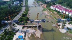 中铁二十一局四公司：兴泉铁路4标项目一分部“大战秋老虎”正酣