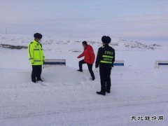 阿勒泰执法支队哈巴河执法大队：开展联合巡查 确保交通安全