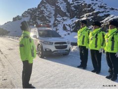 富蕴执法大队：开展交通执法全过程演练 全面提升队伍执法能力