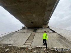 阿勒泰执法支队哈巴河执法大队：雨雪天气排查隐患保安全
