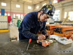 陕西中能煤田有限公司：瞧，这小伙儿真帅
