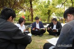 中煤新集公司利辛矿业工会：书香四溢 共赴阅读之约
